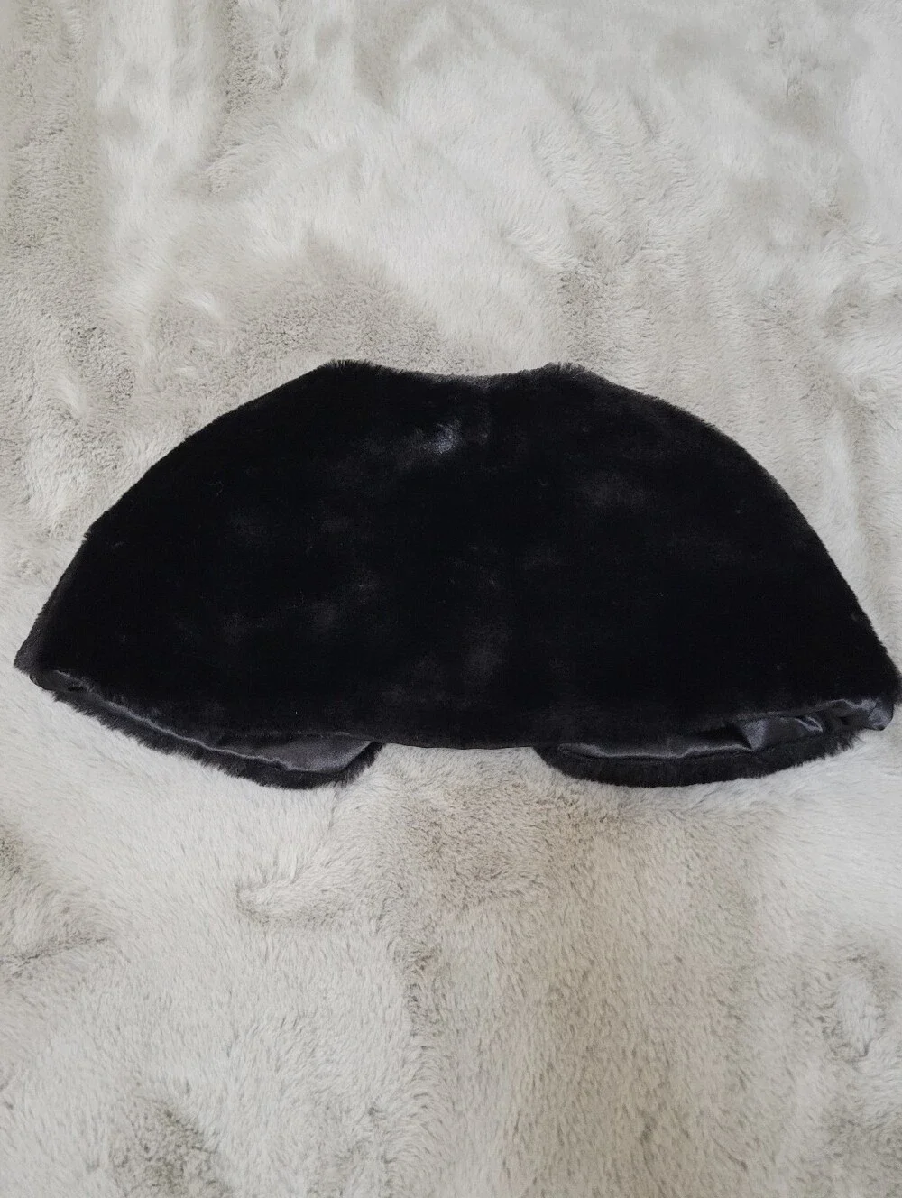 The Children's Place Black Faux Fur Capelet